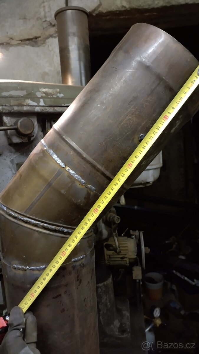Kouřovod 200mm 2x45st