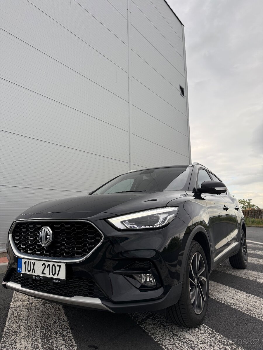 MG ZS