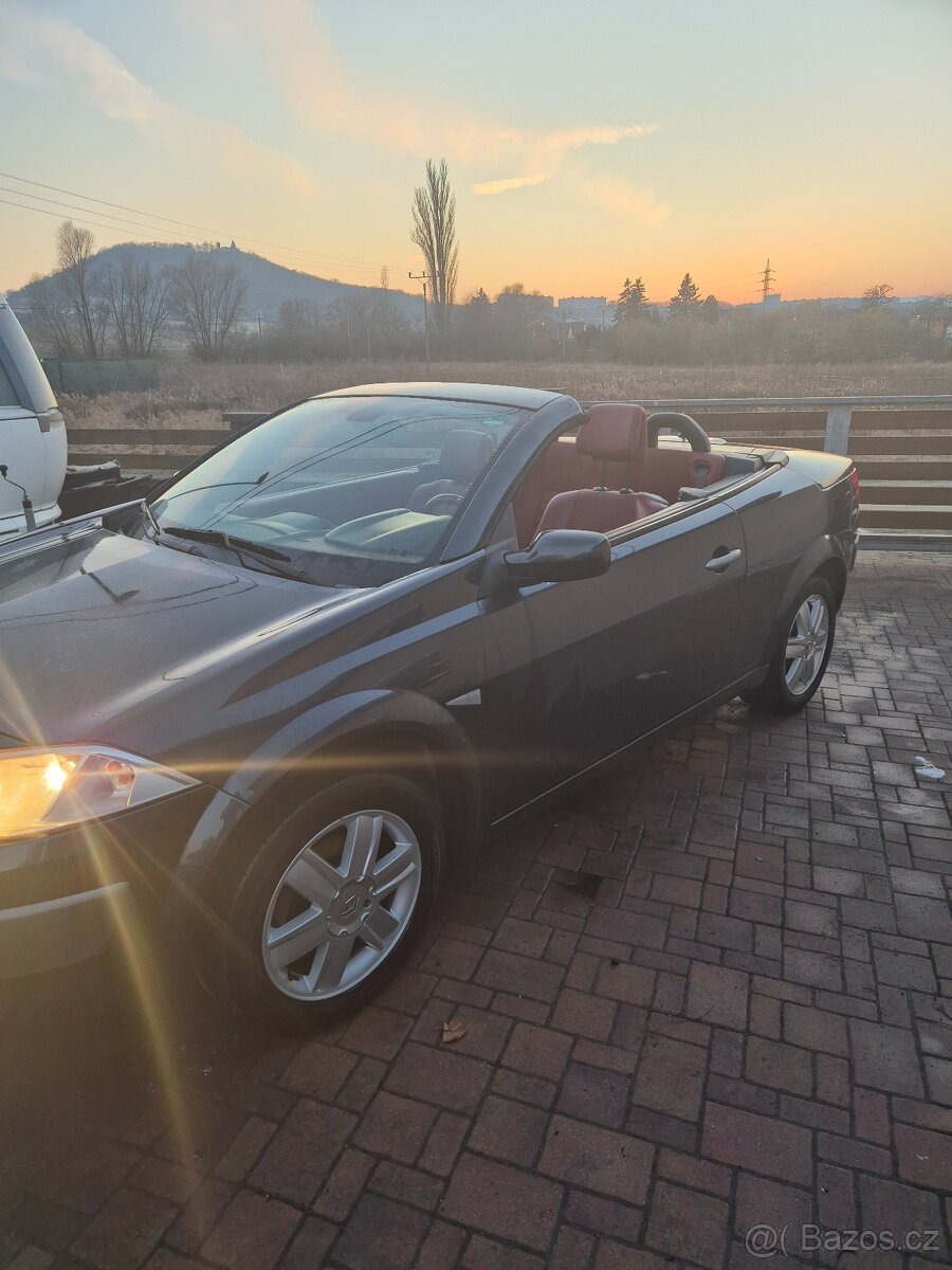 Renault megane cabrio 1.6i