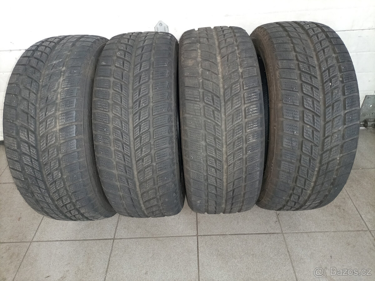 Pneu 235/55R18 104W Altenzo Sports Tempest SUV