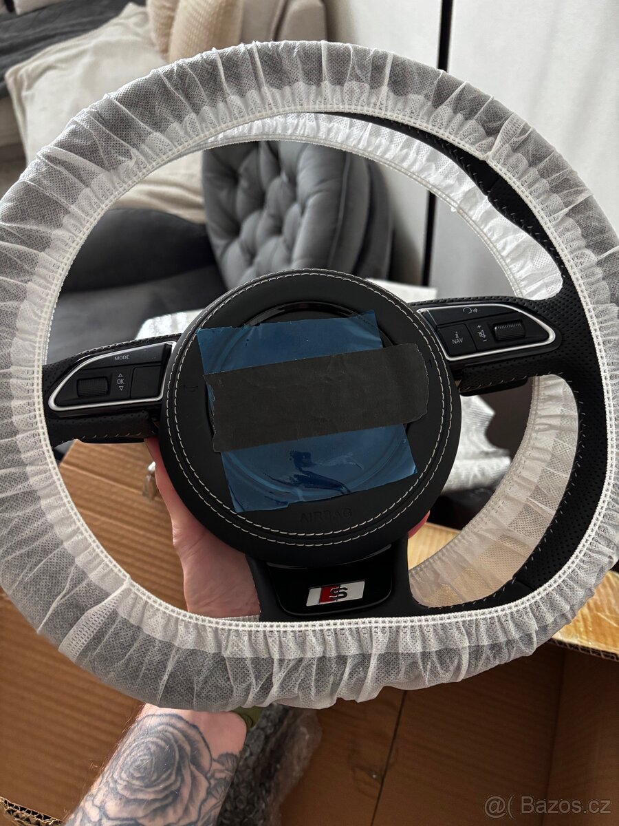 Audi sportovní volant s airbagem