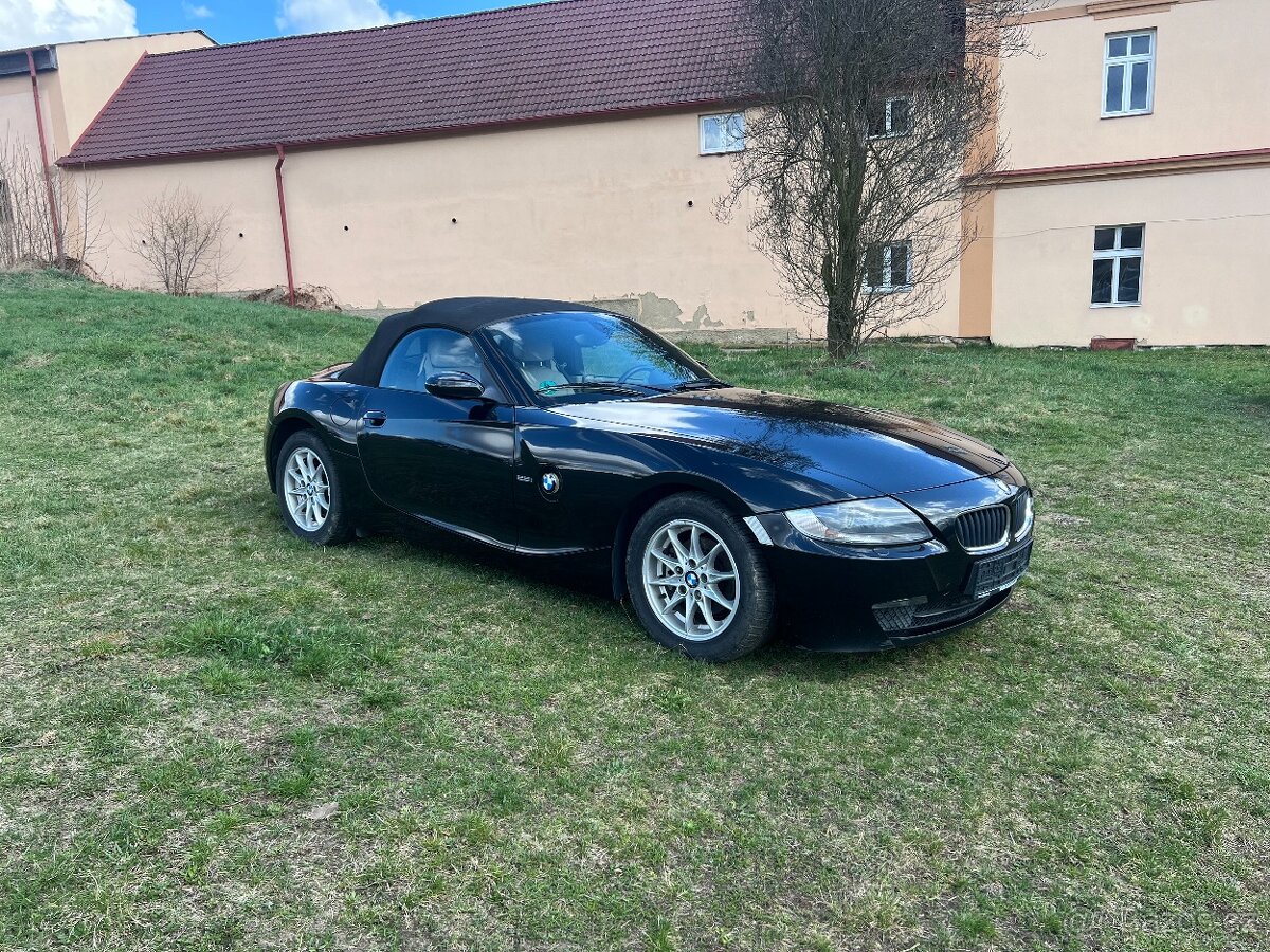 BMW Z4, 2.5 i 130 kW Cabriolet man. převodovka