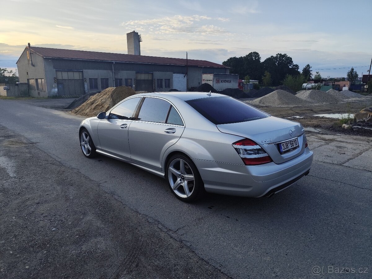 s500 v8 amg