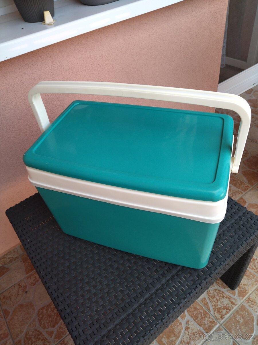 Chladící box 24L