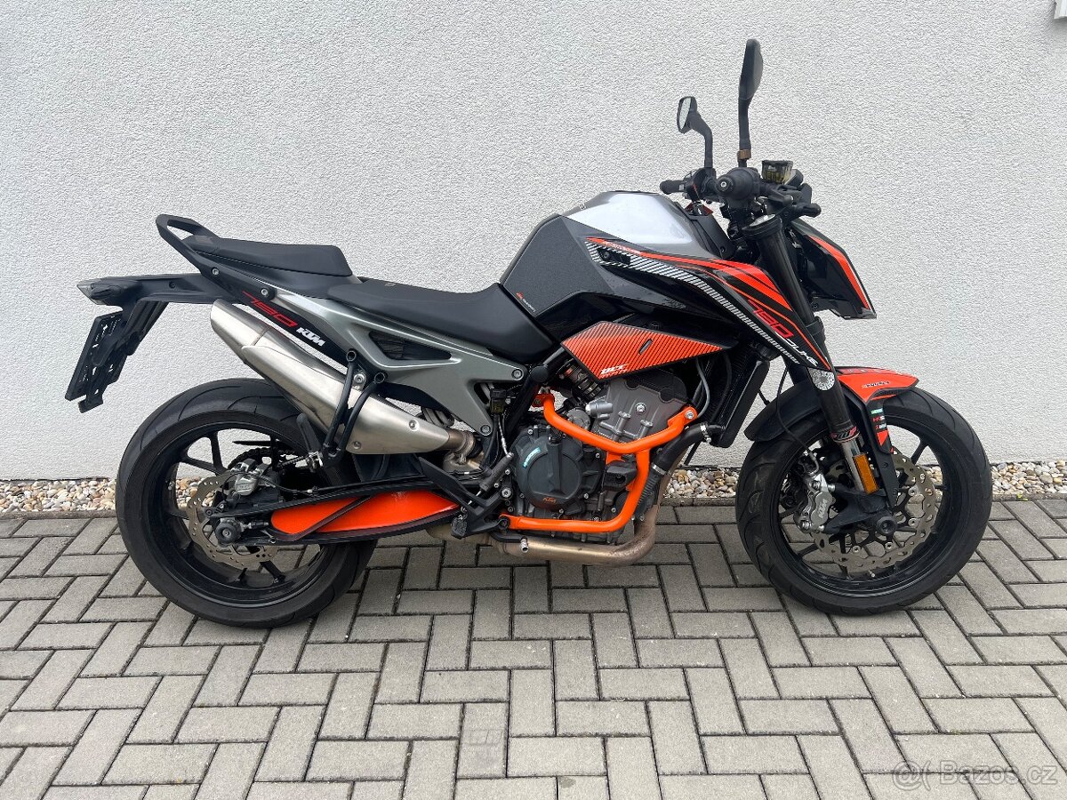 Ktm duke 790