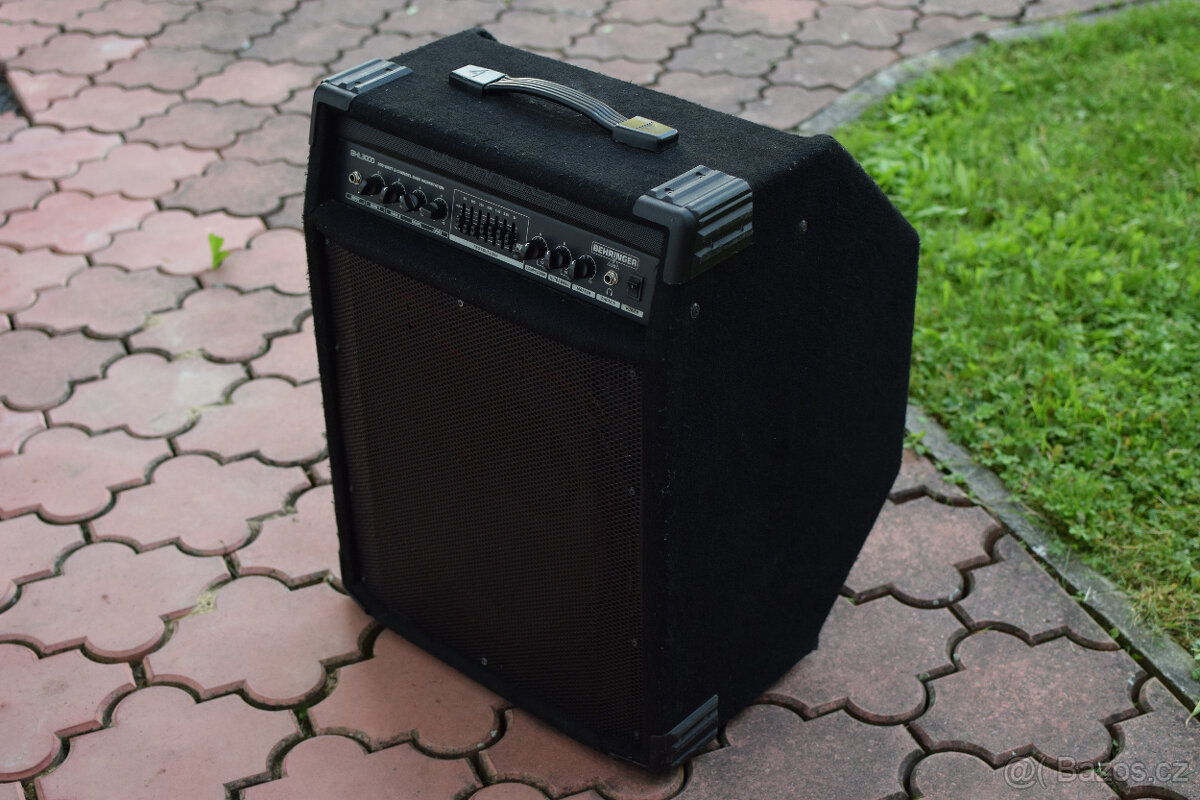 Basové kombo BEHRINGER BXL 3000 - 15" AlNiCo reproduktor