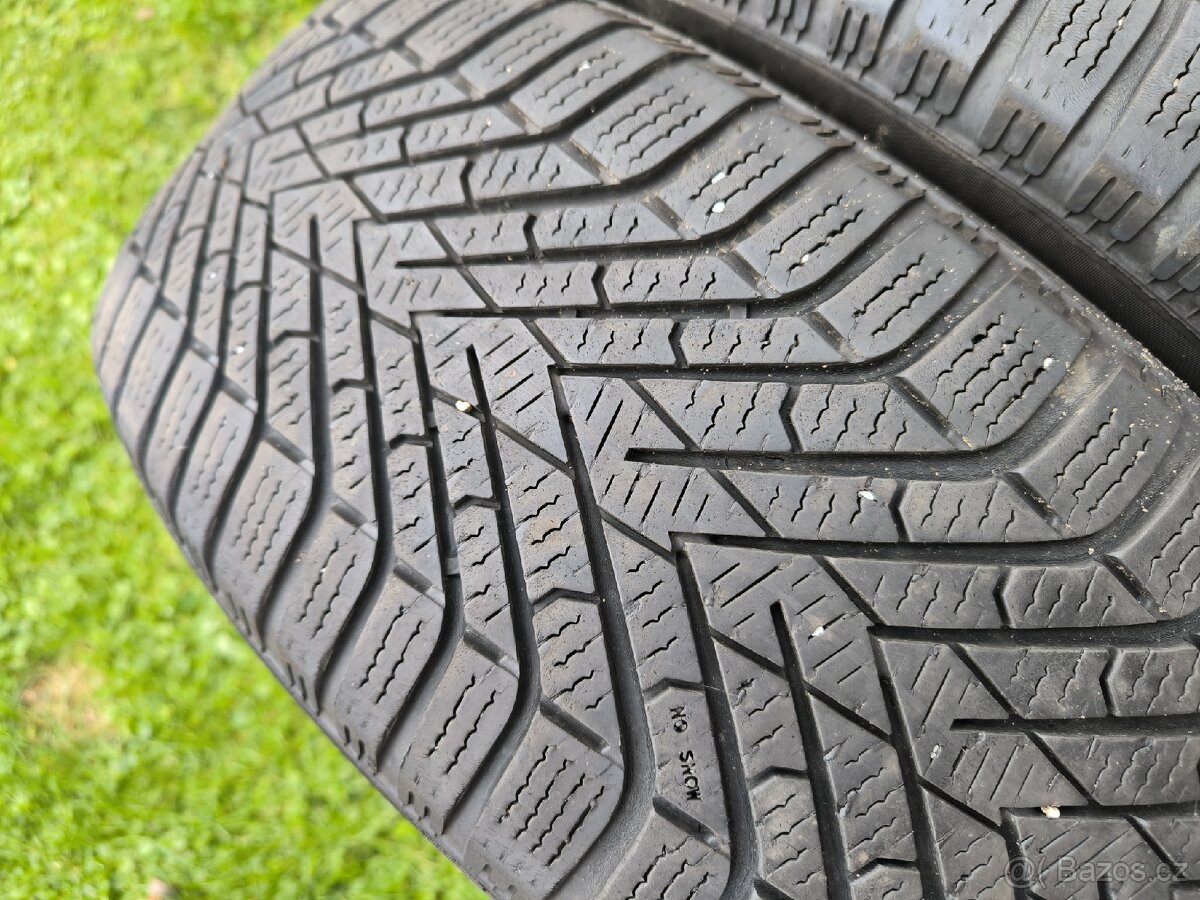 Pirelli 215/55/17