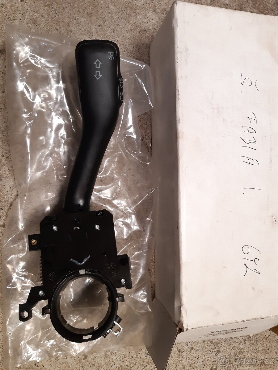 Přepínač světel Škoda Fabia I (6Y2)