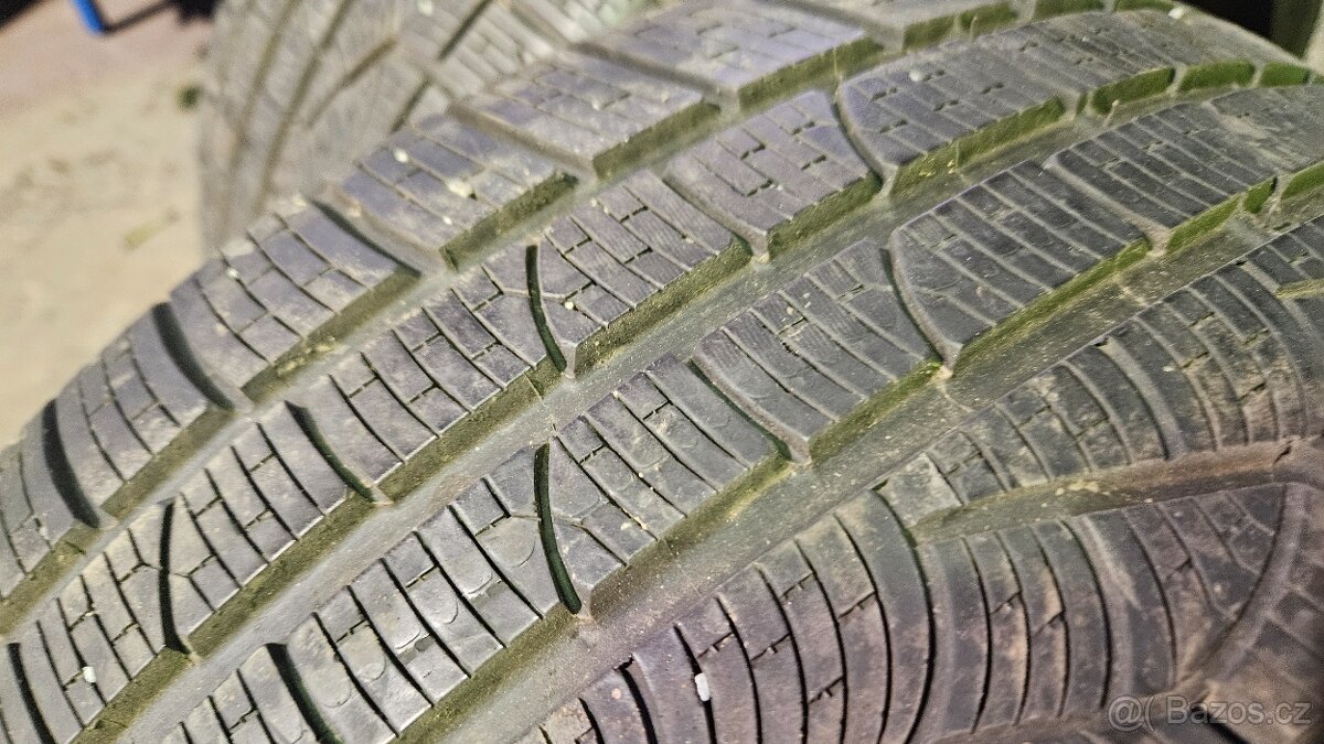 Zimni 275 /35 19