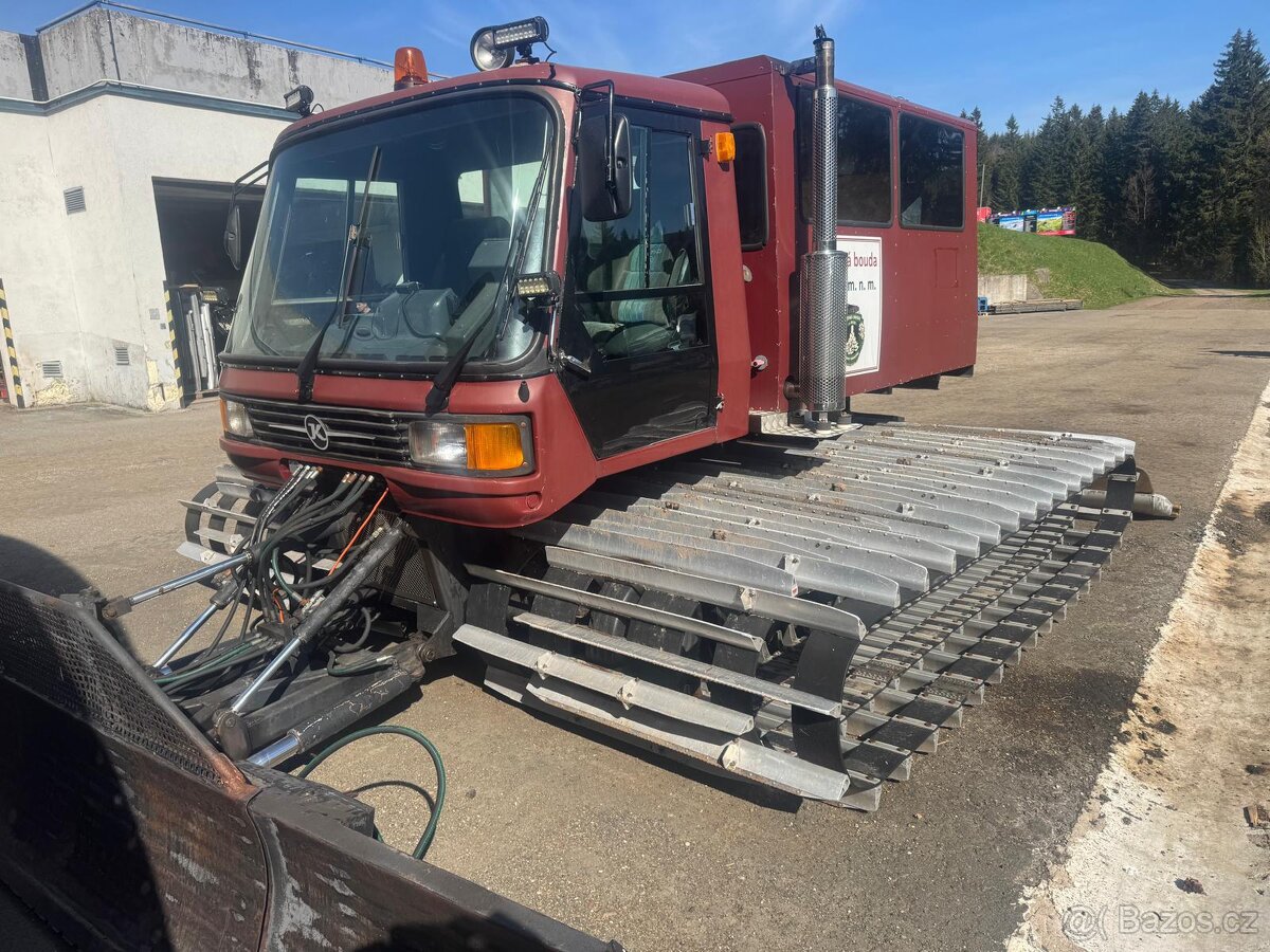 Prodám Rolba, Ratrak, PB200 D