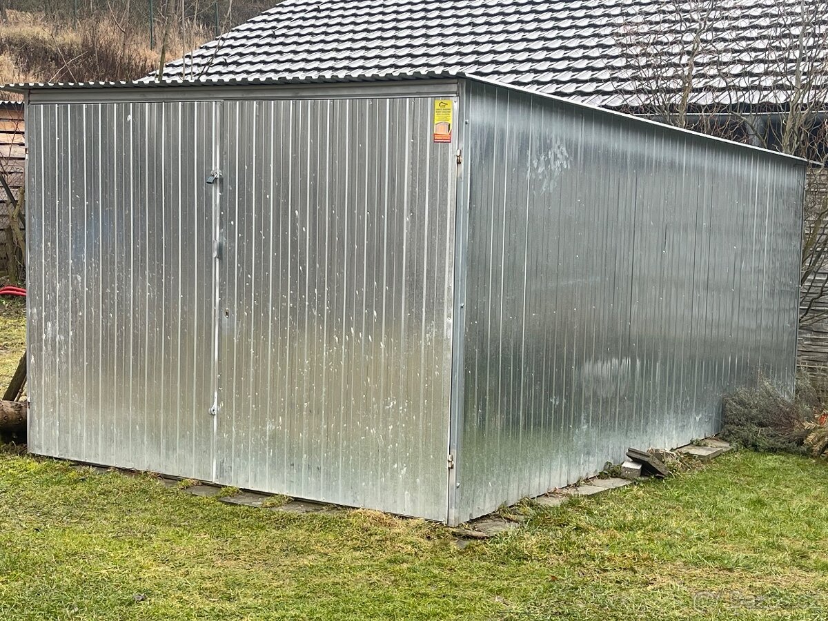 Plechová garáž 3x5m