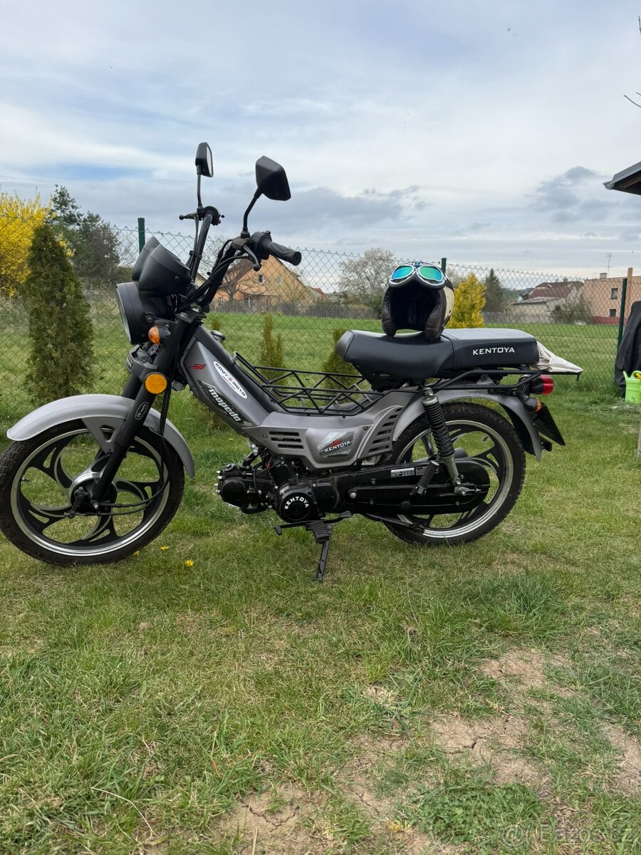Kentoya Mopedo 50 ccm