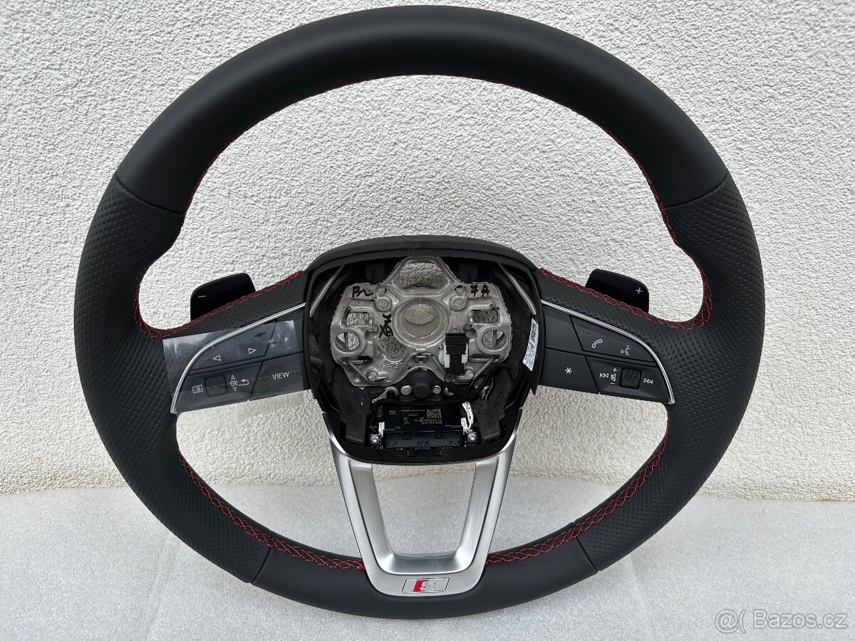 Audi sportovy volant S line cerveny A1 A3 S3 S4 S5