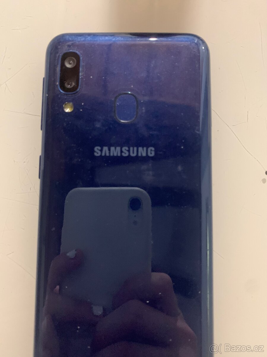 Prodám telefon Samsung galaxy A20e