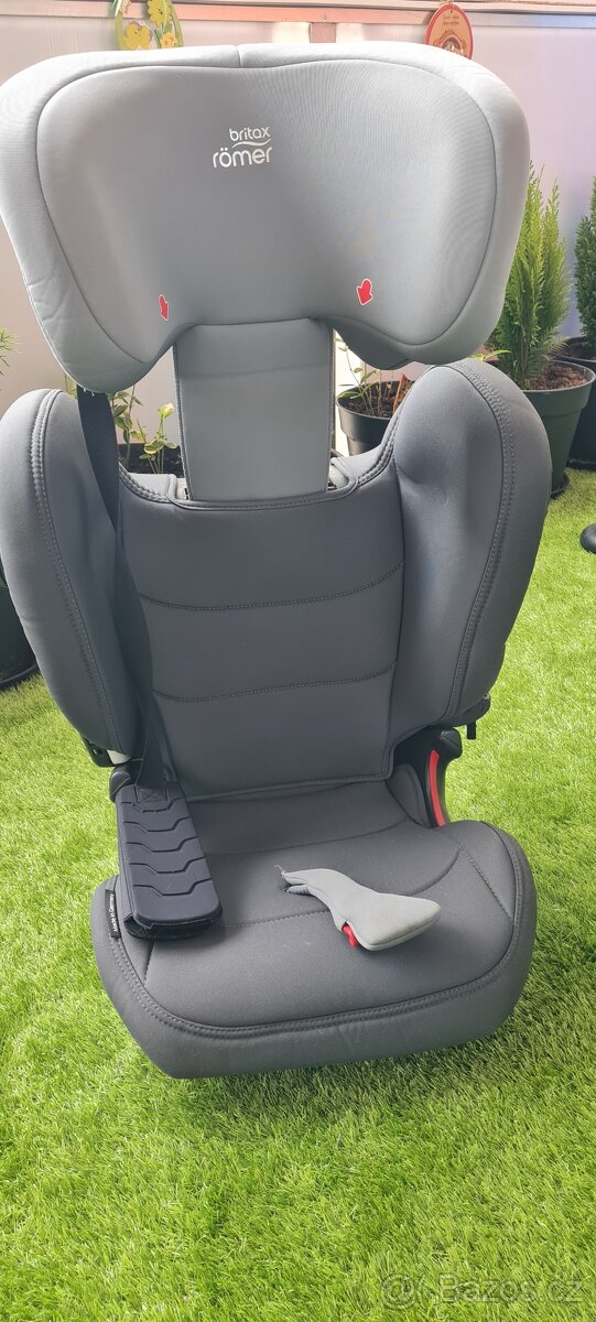 Britax Römer Kidfix III S