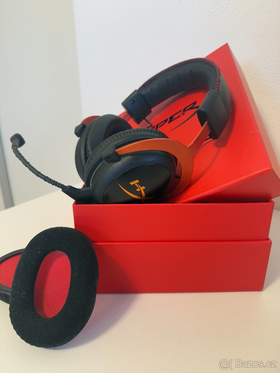 Prodám HyperX Cloud II
