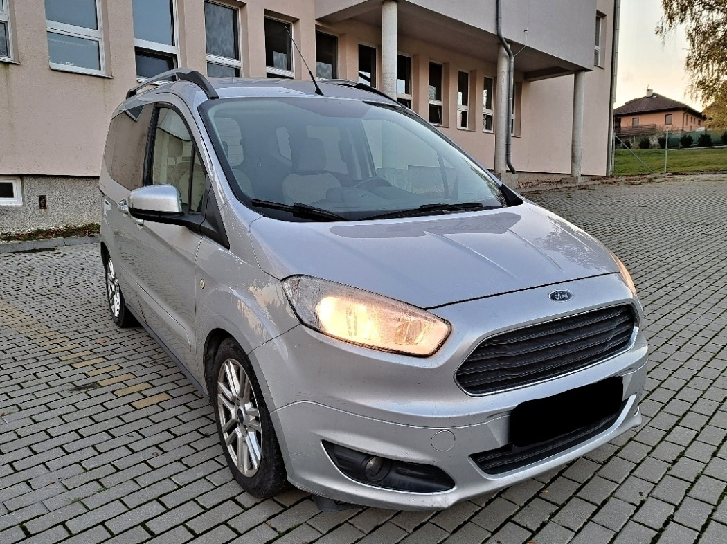 FORD TOURNEO COURIER TITANIUM 1.5TDCi 2016 KLIMA,NAVI,159TKM