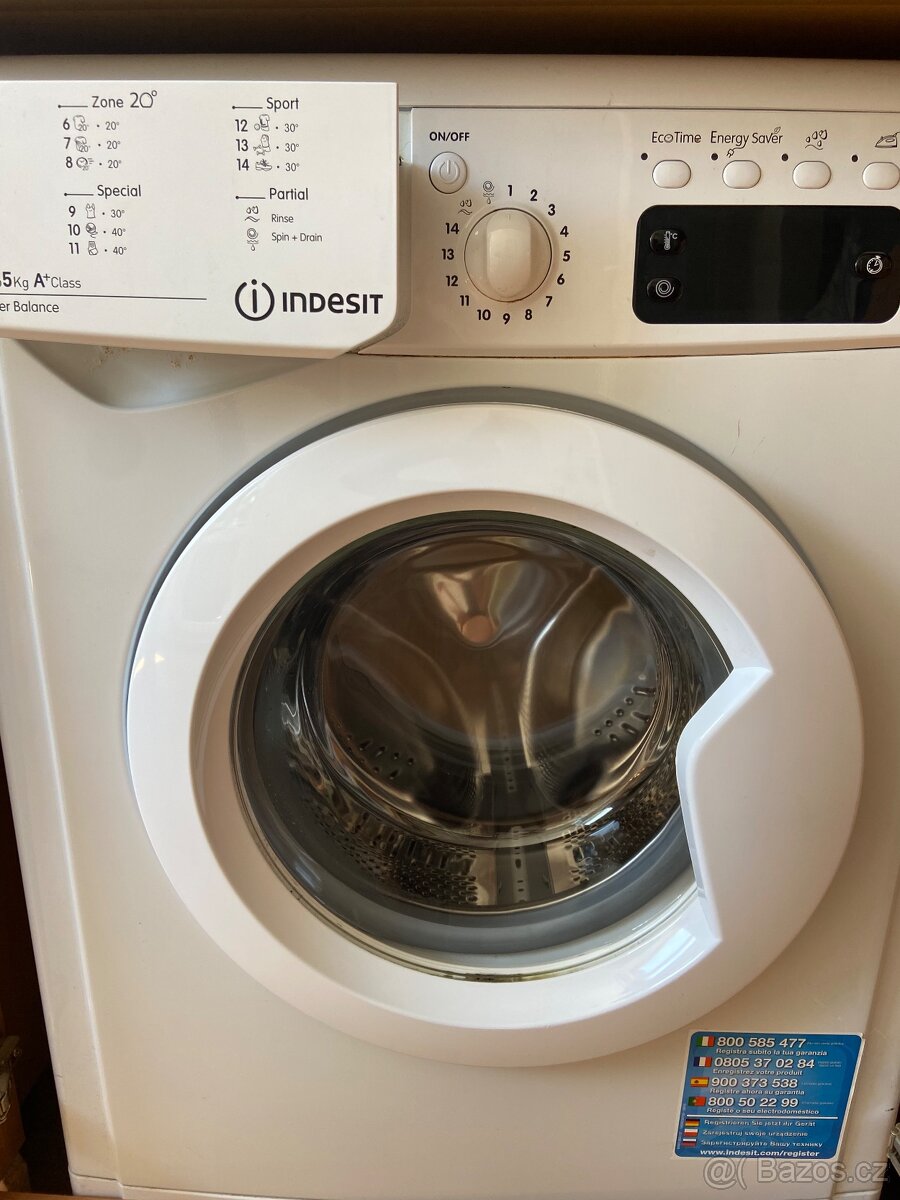 Pračka Indesit