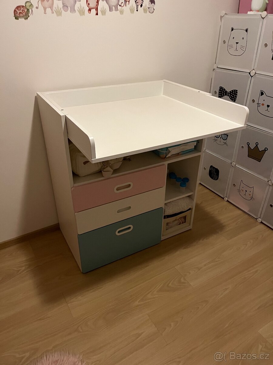 Přebalovací pult IKEA SMÅSTAD
