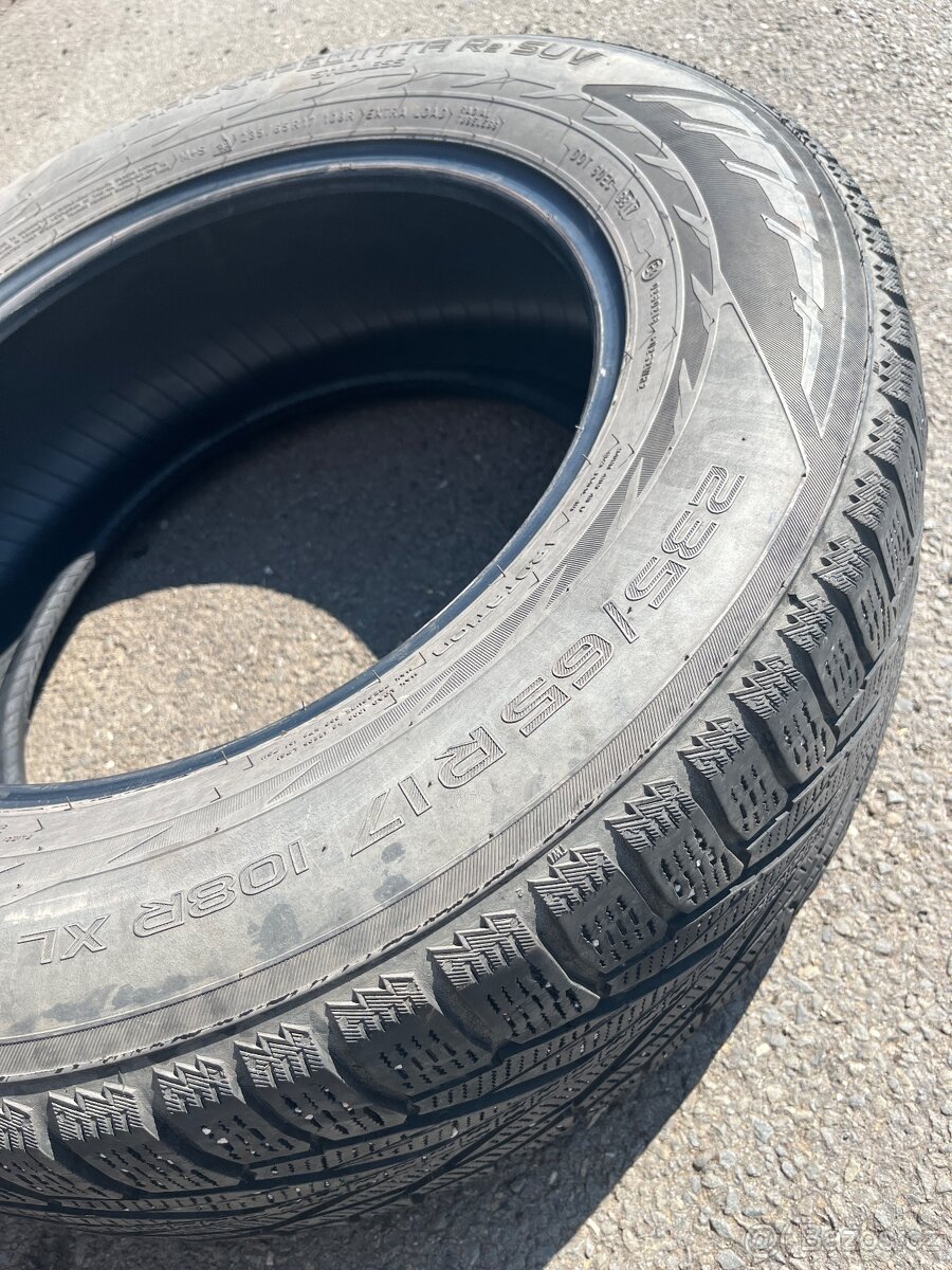 2x zimni pneu Nokian pro SUV 235 65 17