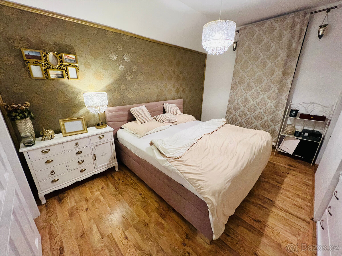 Byt 3KK 80m2, Karlovy Vary