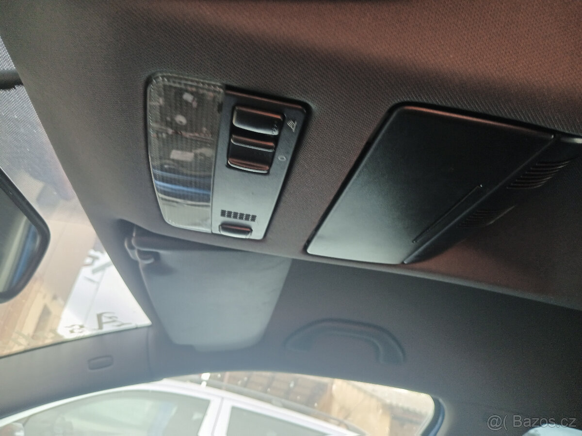 Stropnice Octavia 2 RS