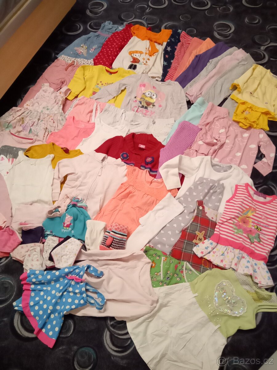 Dětské oblečení velikost 98 pro holčičku