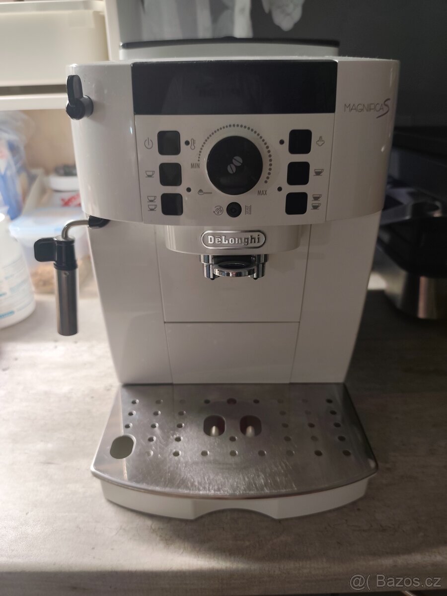 DeLonghi magnifica S