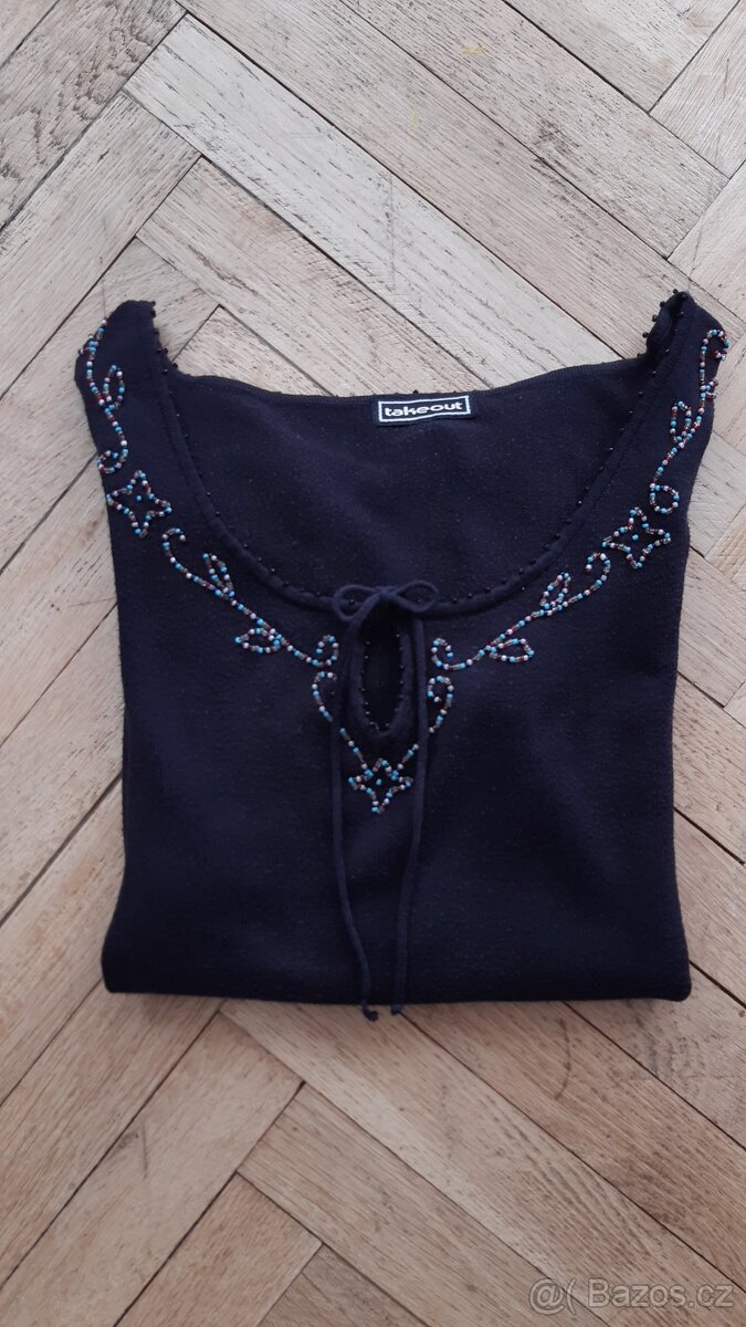 Černý svetřík vel. S, úplet