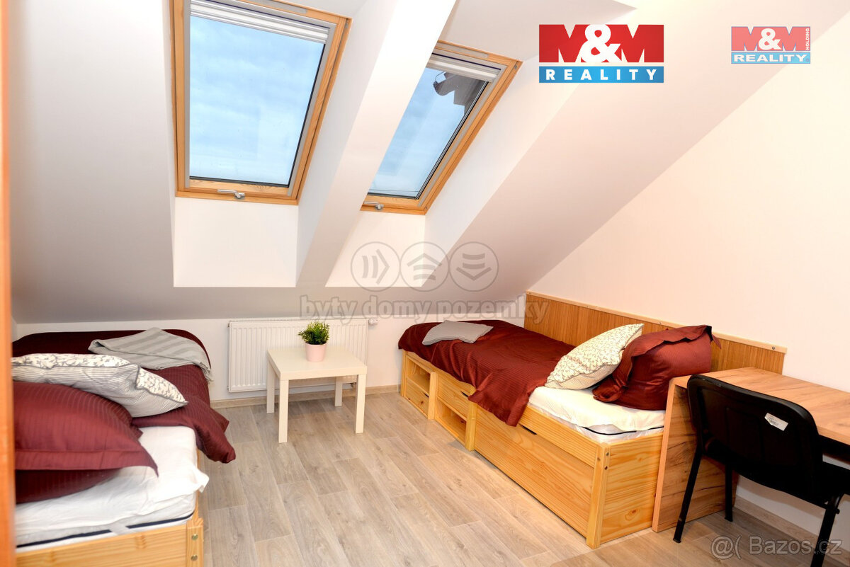 Pronájem bytu 1+kk, 51 m², Pardubice, ul. Brozanská