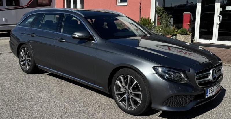 Prodám Mercedes-Benz Třídy E, 3,0 350d - odpočet DPH