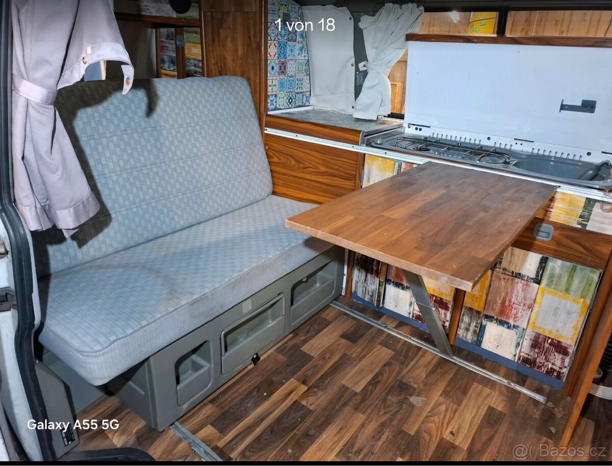 T4 Westfalia interier/kuchyňka
