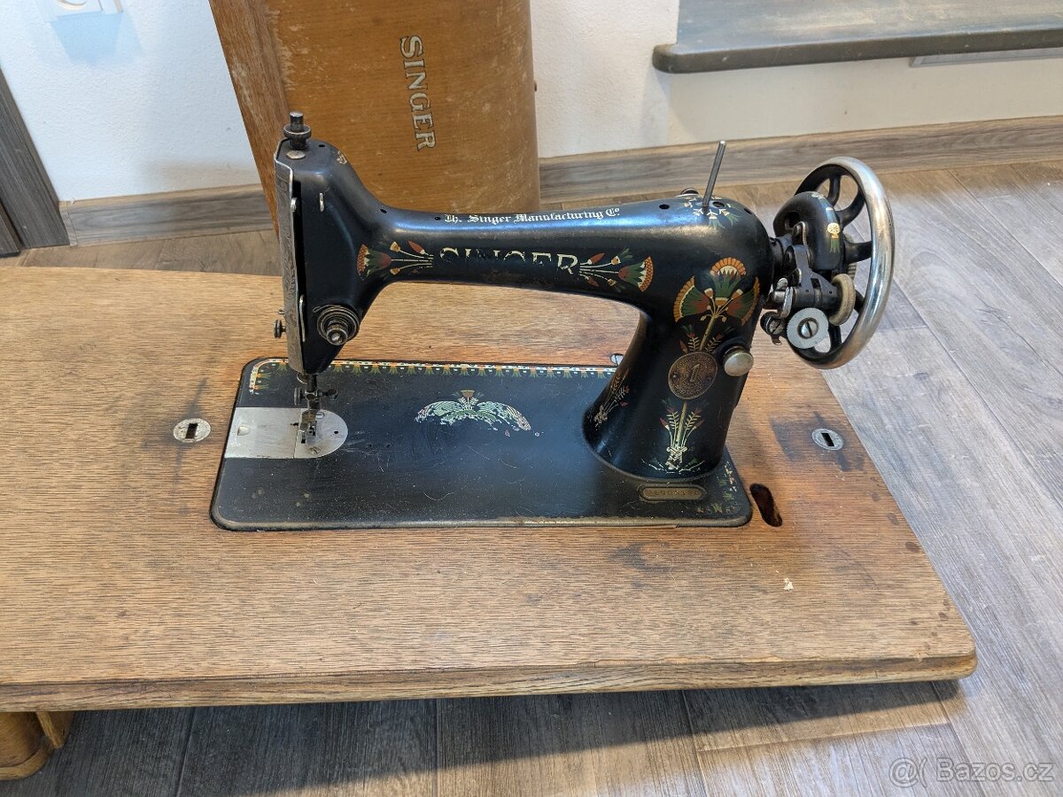 Šicí stroj Singer a Minerva