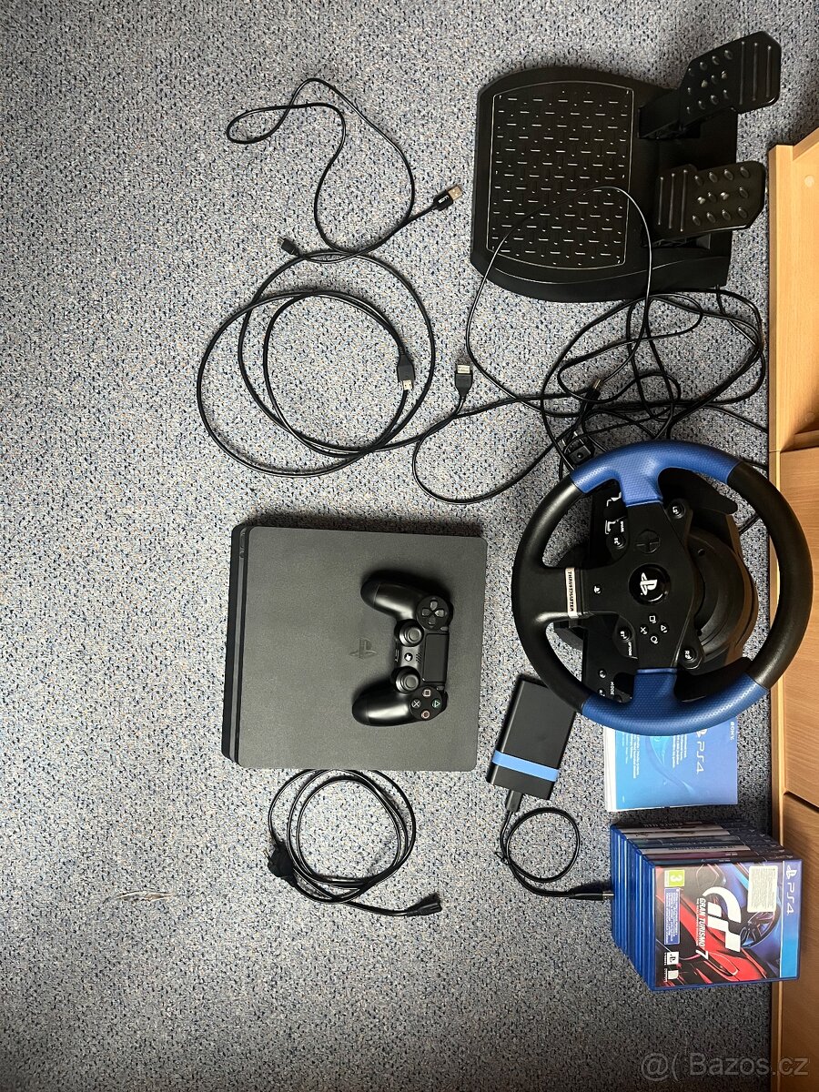 PS4 slim 500GB+ volant trustmaster t150+hry+ externí disk 1T