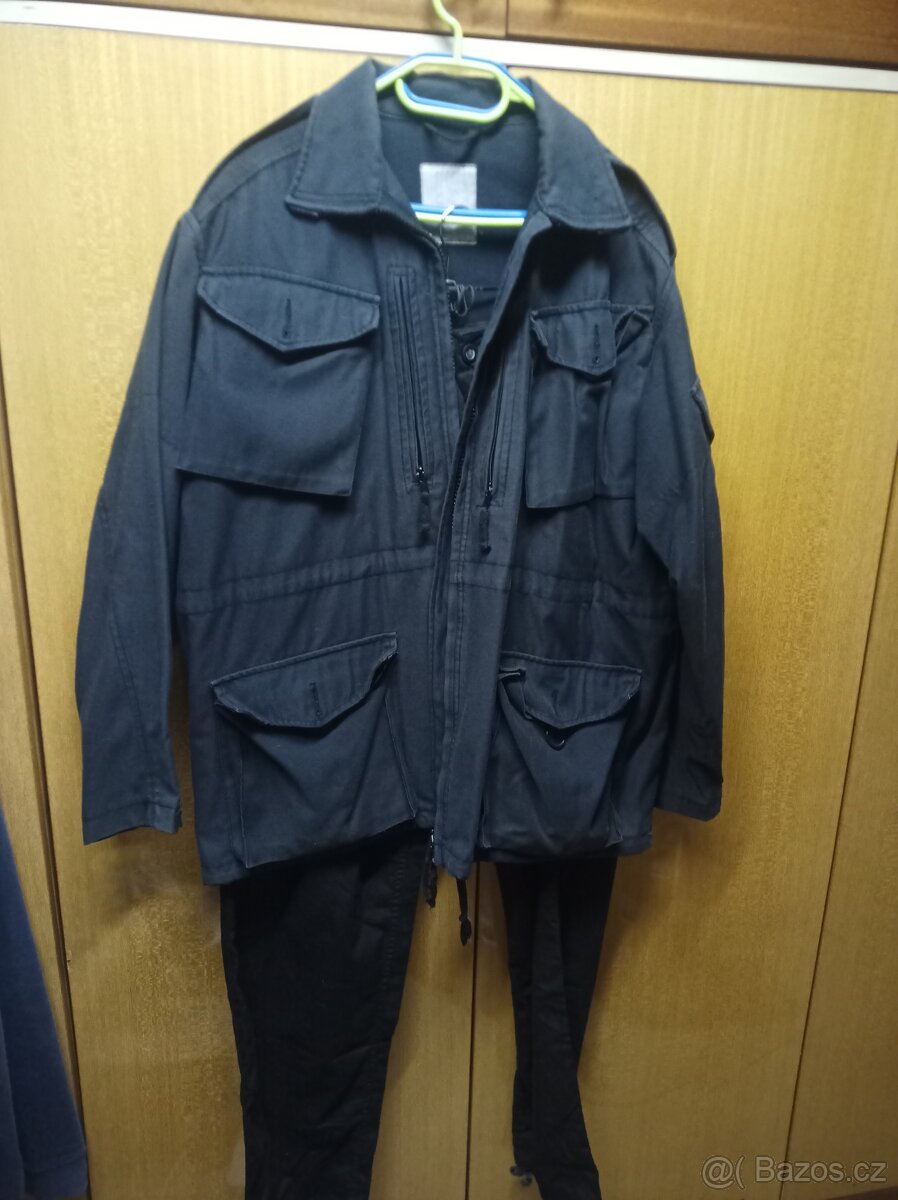 Brit černý bunda plus kalhoty