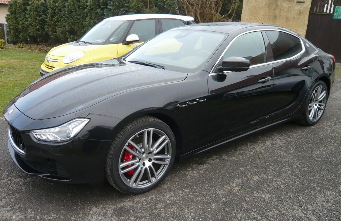 Maserati Ghibli 3.0 V6 Diesel Carbon 202kW - ODPOČET DPH