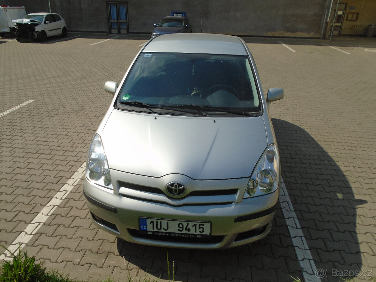 Toyota Corolla Verso 1.8. benzín LPG