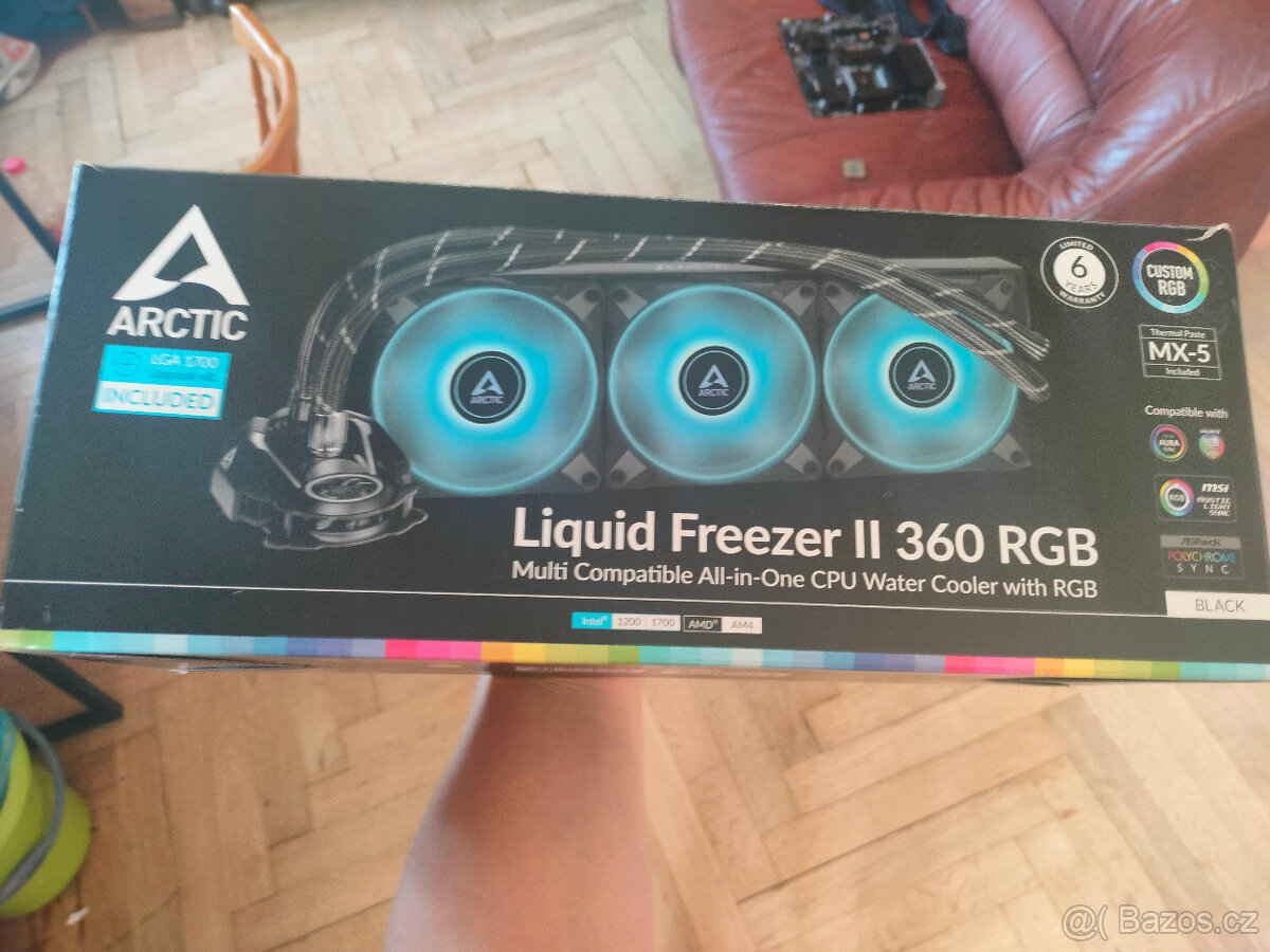 Arcitc Liquid Freezer II 360 RGB revize 2