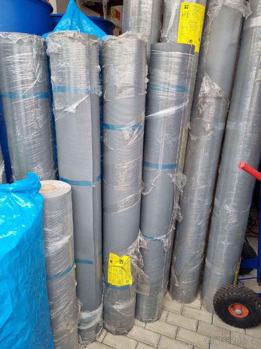 Role střešní folie PVC fatrafol 810v 1m/1.65m/2.05m
