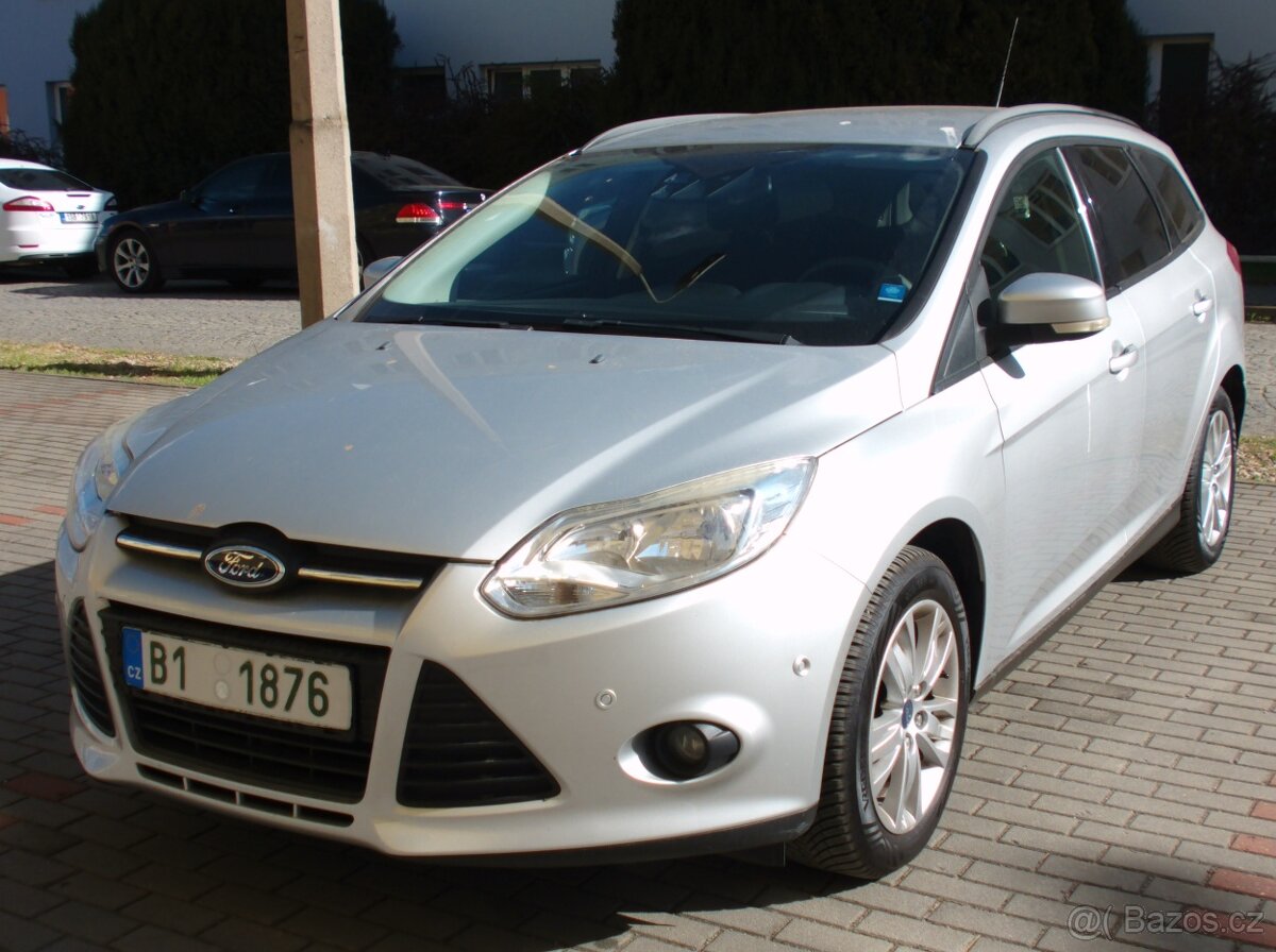 Ford Focus 1,6 16V Kombi, PDC,vyhřív.sklo,BT,poSTK
