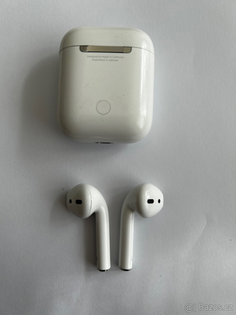Apple AirPods (2. generace)