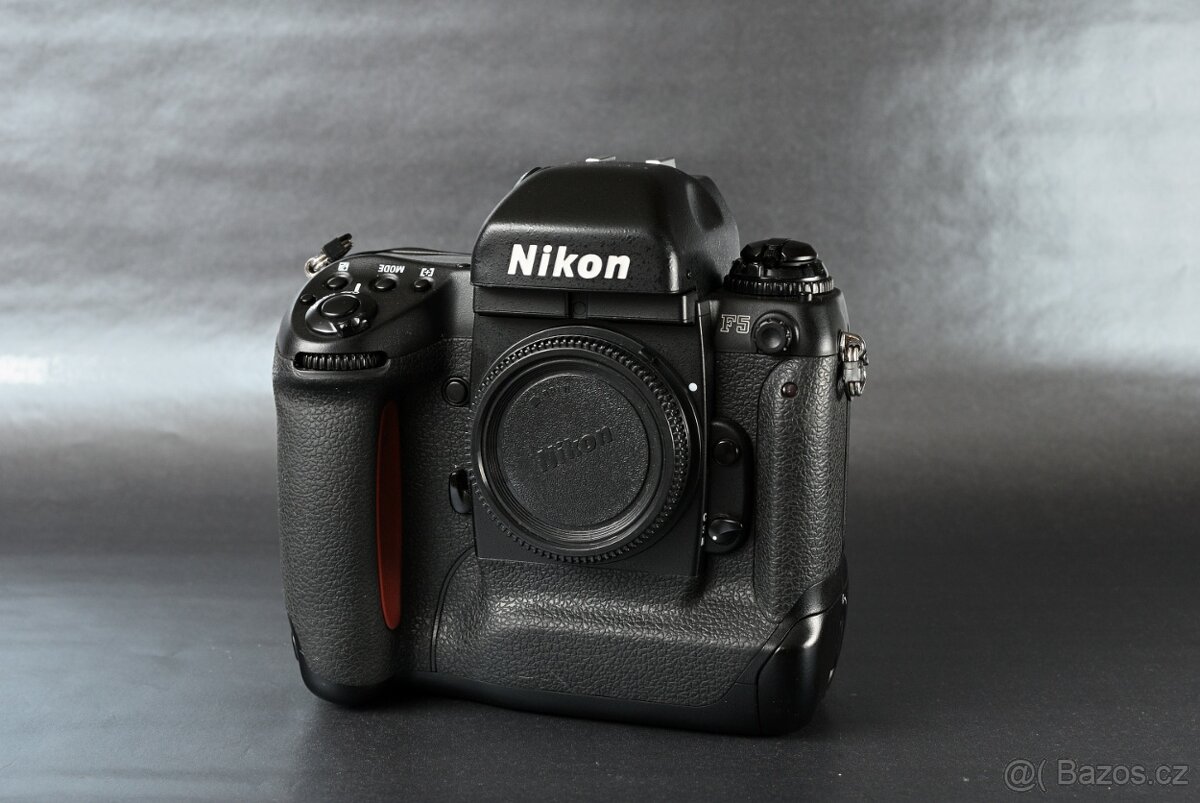 Nikon F5