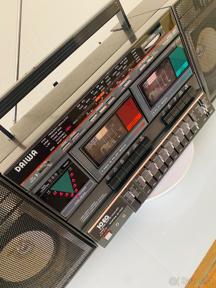 Radiomagnetofon Daiwa by Daewoo ARW 350, 90.léta