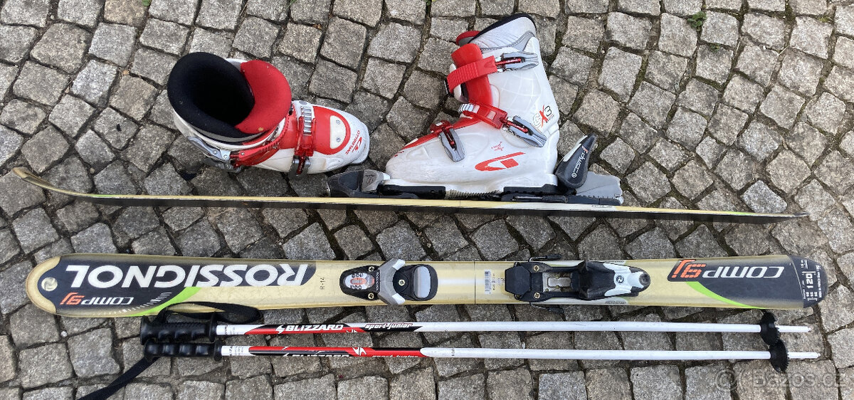 Dětské lyže 120cm, lyžáky vel. 36, hůlky
