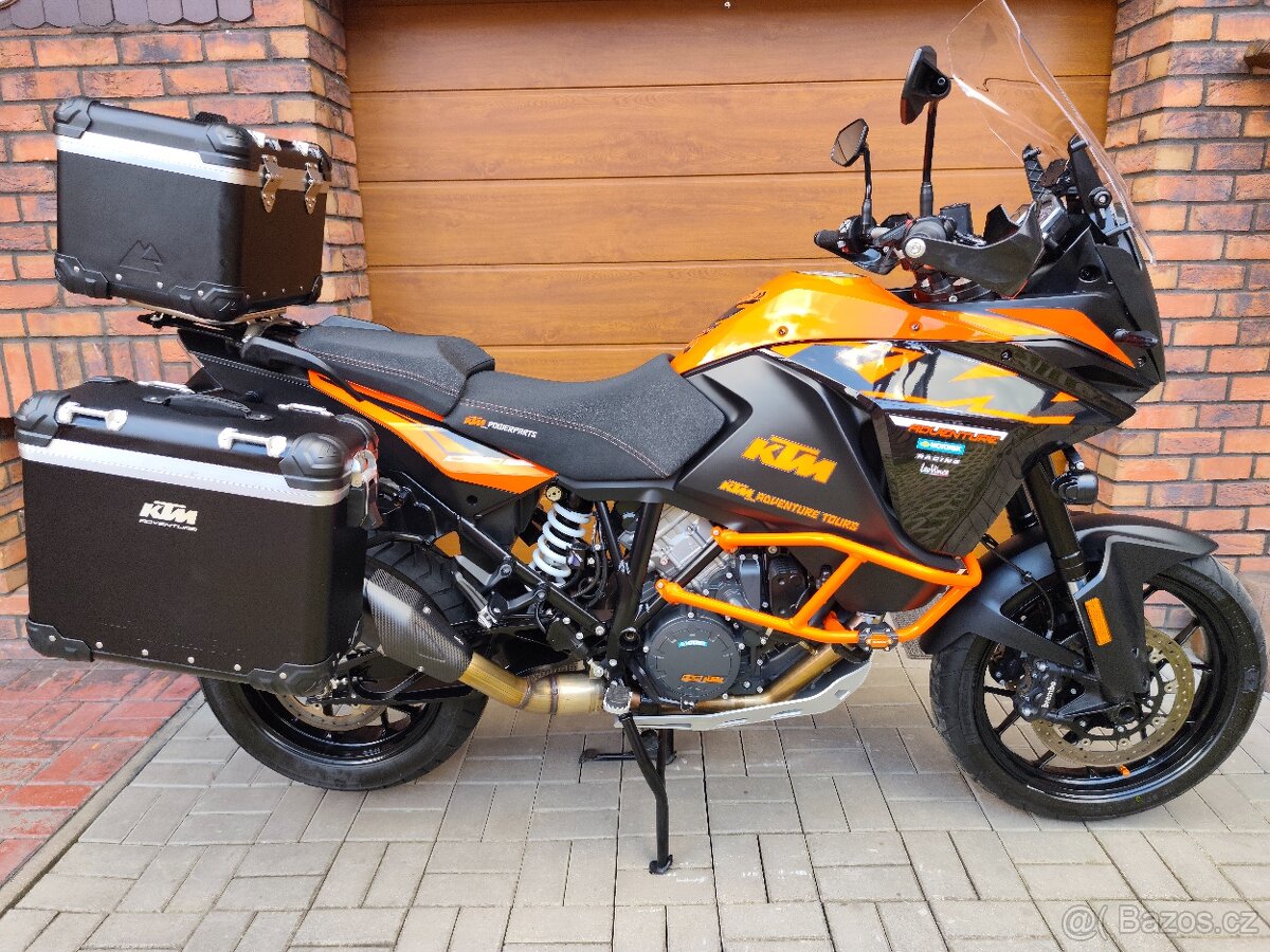 KTM ADVENTURE 1090L/ KUP ČR - 10300km - VÝBAVA TOP