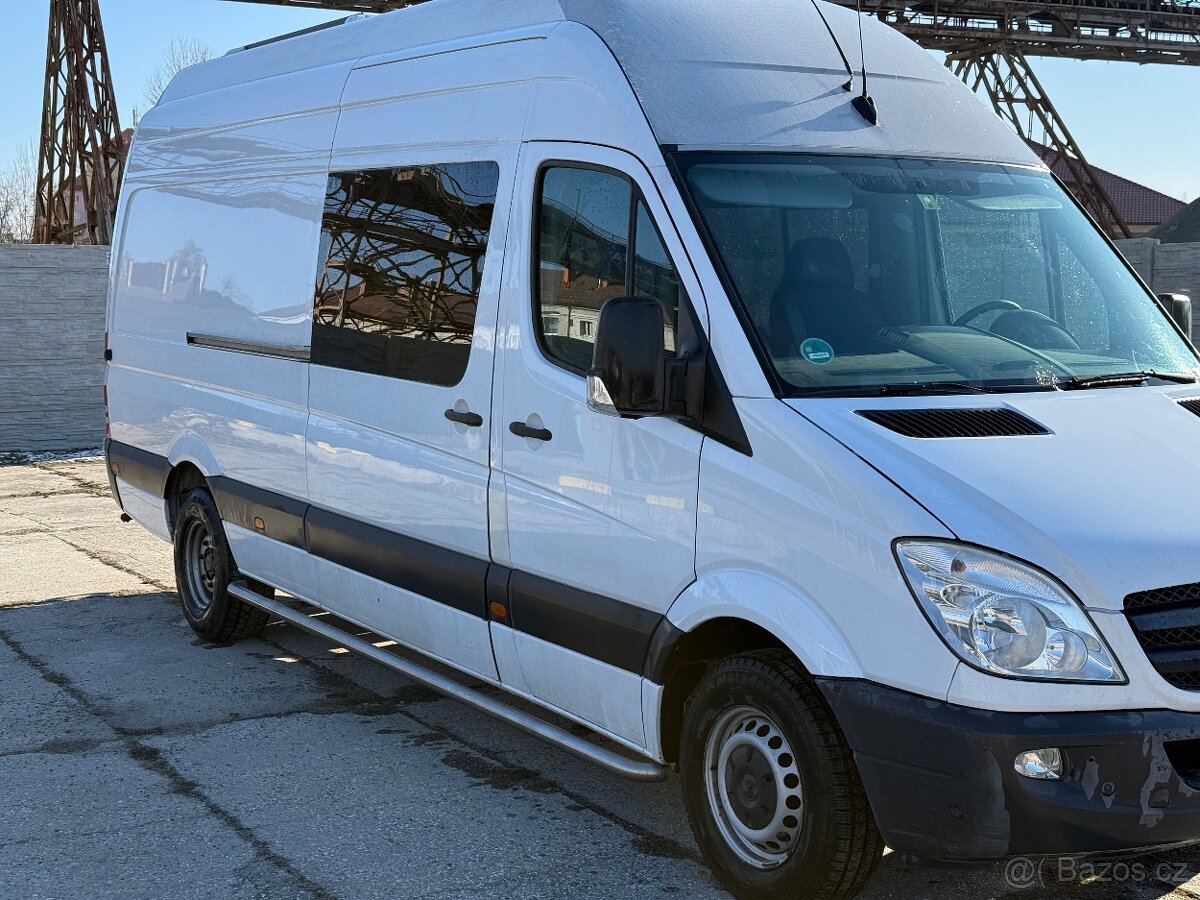 Mercedes Benz sprinter 416 L4H3 (obytný)
