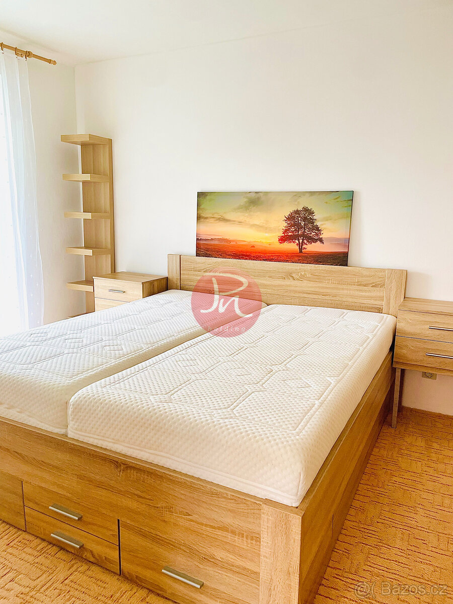 Byt, který má všechno – příroda, klid i kompletní vybavení. 
