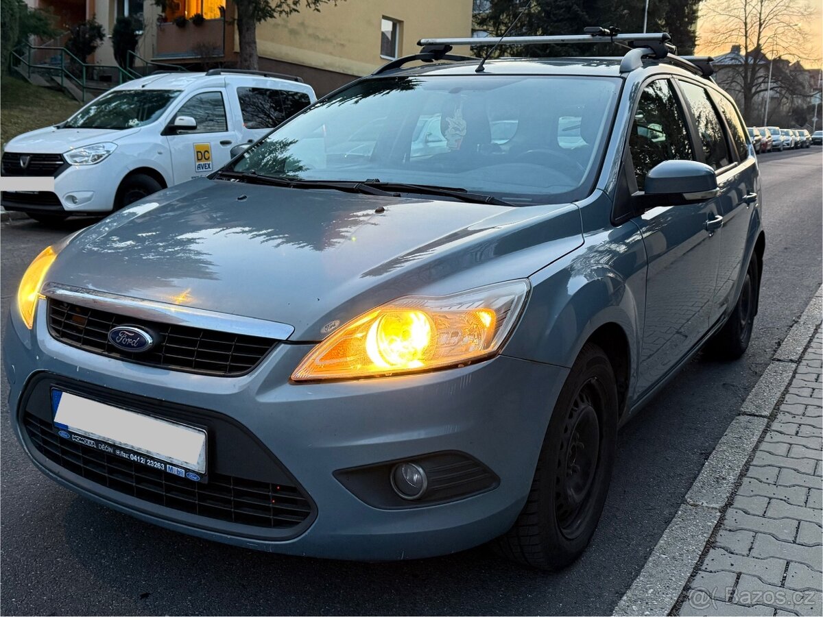 Ford Focus 1.6 benzín