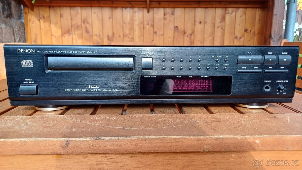 Denon DCD-625 CD přehrávač