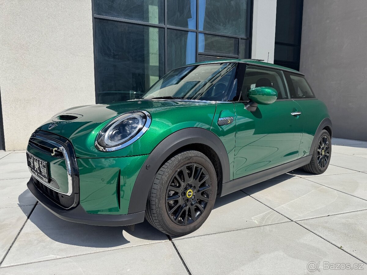 MINI COOPER SE 135KW PANORAMA 1 MAJITEL